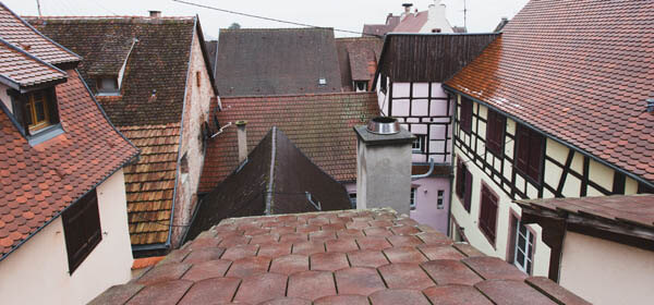 Vue sur les toîts de Riquewihr